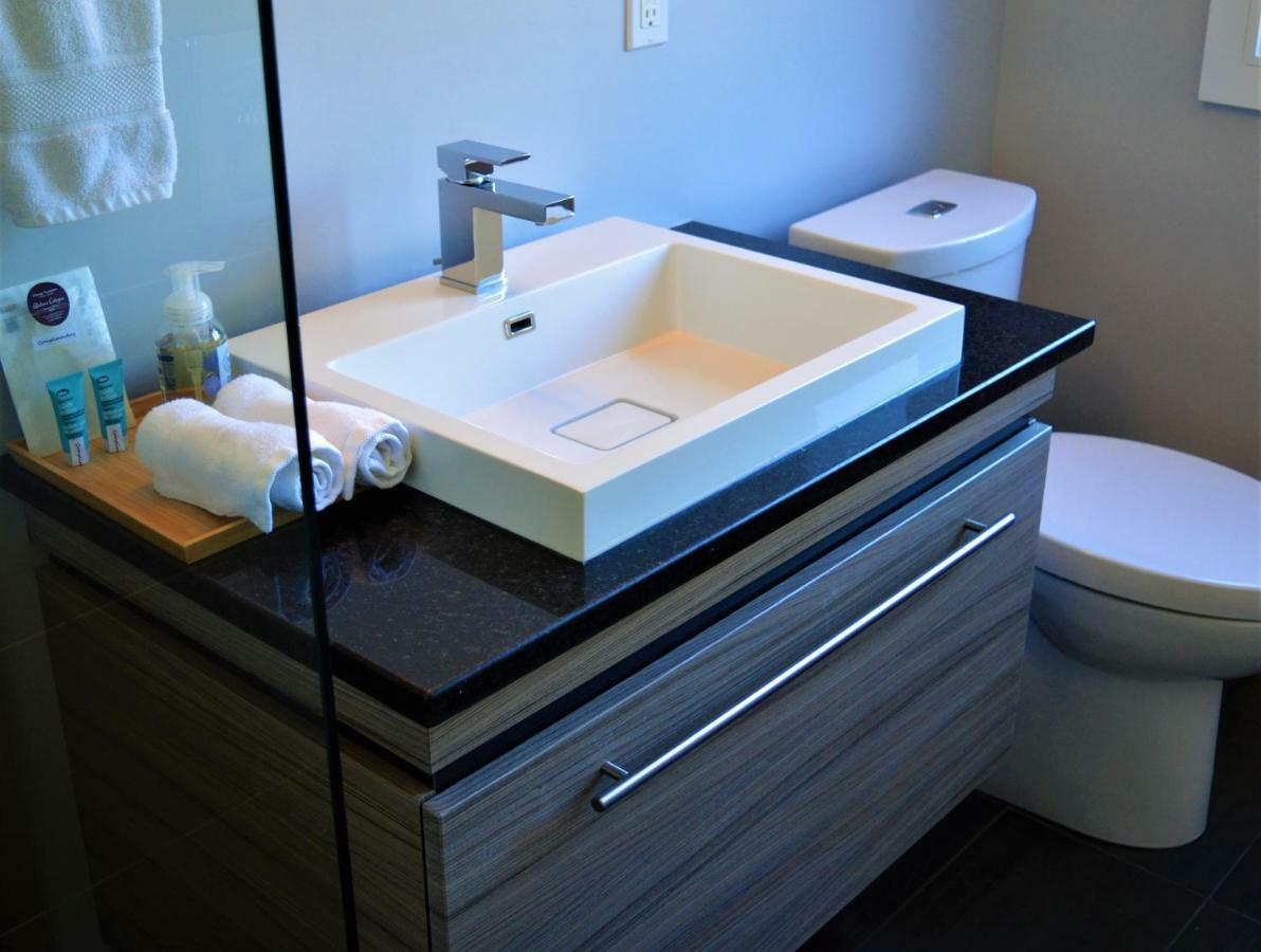 Simply Luxury Stays Оттава Екстер'єр фото
